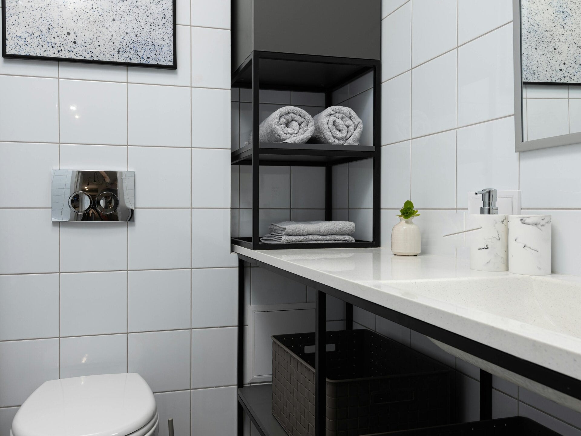 Bathroom detail and finish
