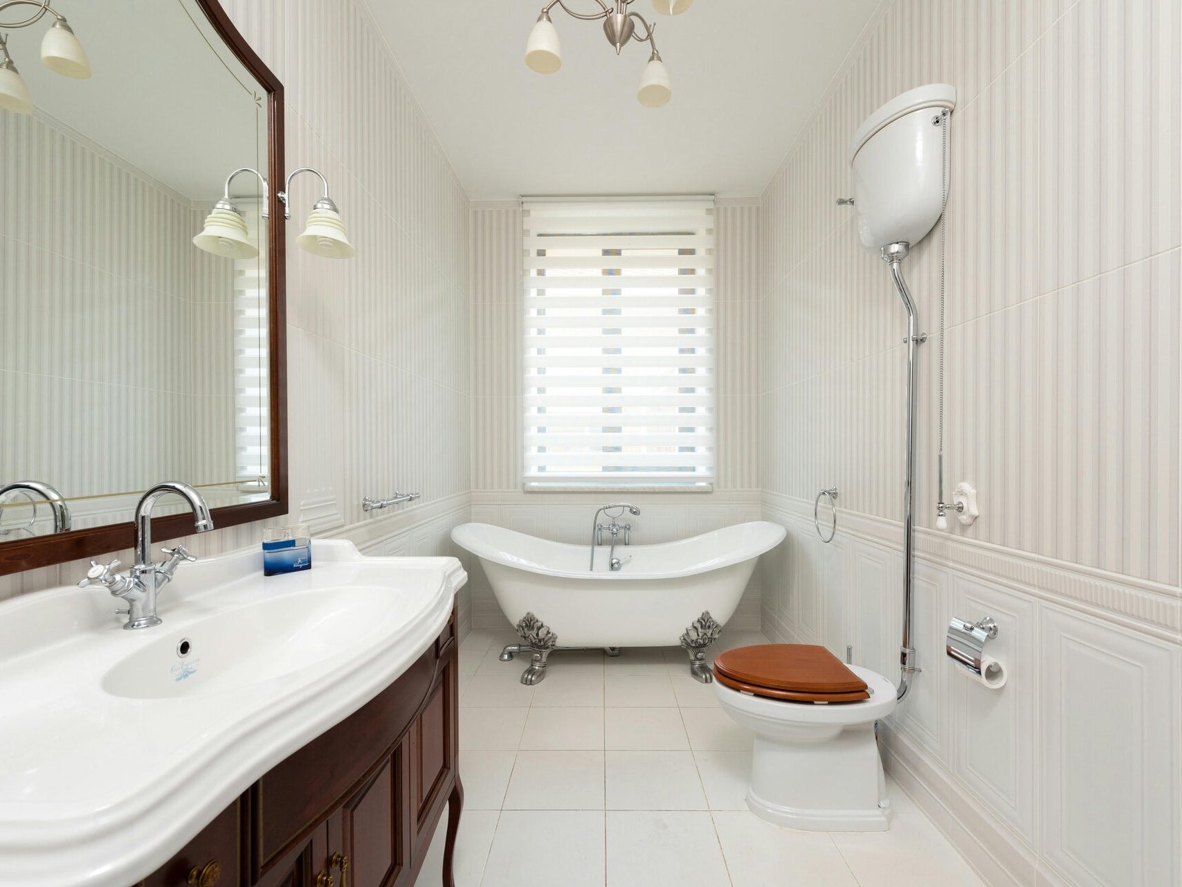 Wright Bathrooms showroom